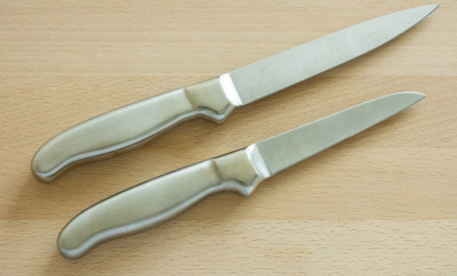 Knife Dulling Myths: What Really Matters in a Cutting Surface