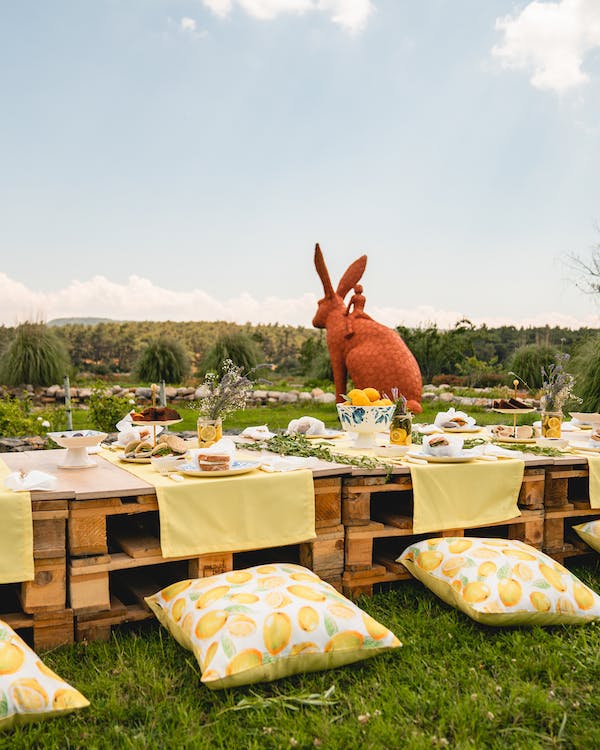 Celebrating Easter with Beautiful and Unique Placemats